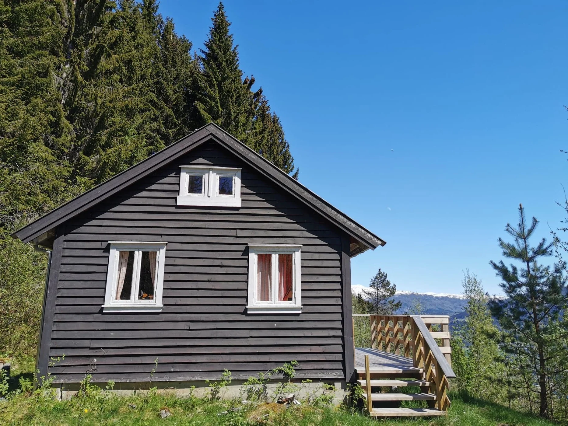 Tradisjonell norsk fjellhytte i Voss